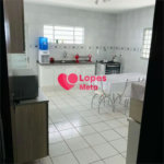 CASA A VENDA, NO BAIRRO JARDIM SATÉLITE, 3 DORMITORIOS 1 SENDO SUÍTE, 4VAGAS DE GARAGEM, SJC/SP