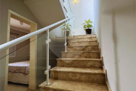 Apresento essa belíssima casa no Condomínio Delle Stelle - Louveira SP