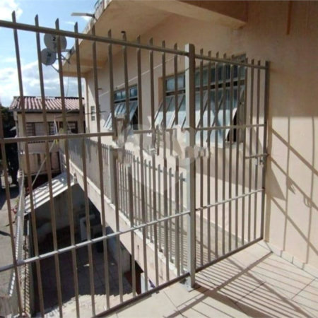 Casa e Salão Comercial a venda em Louveira - SP