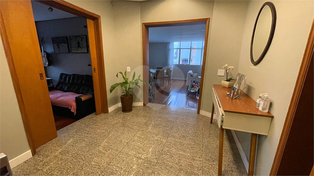 Muito próximo ao Graded School