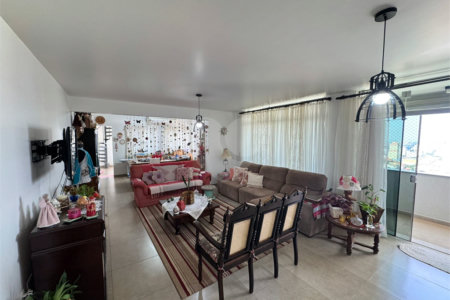 Apartamento com cobertura á venda no Parque Santa Monica - São Carlos/SP