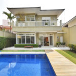 Casa impecável em terreno de 546m2