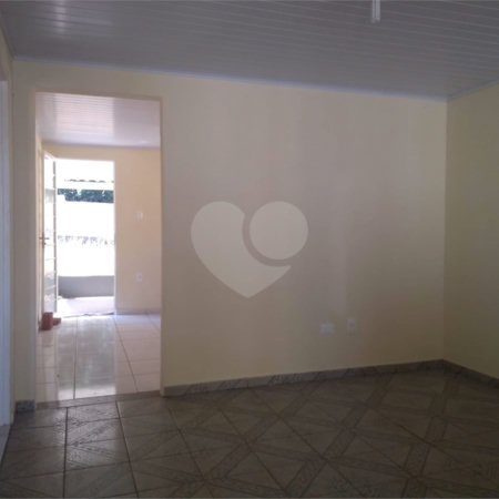 Casa á venda no Jardim são Batista.