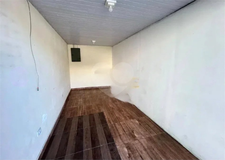 Prédio Comercial e Residencial à Venda — Residencial Burck - Louveira - SP