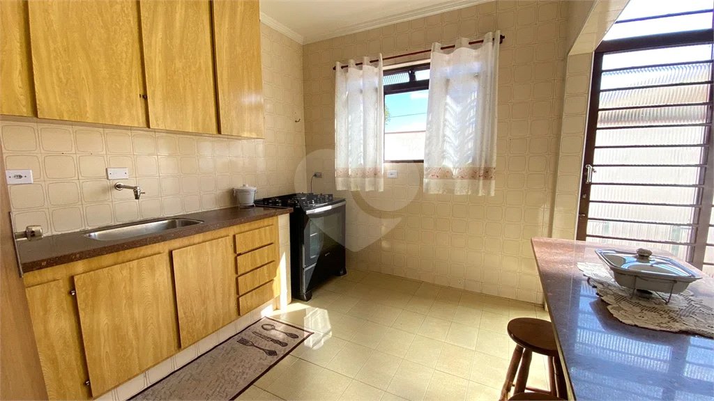 Excelente casa no Jardim Brasilia 3 dormitórios sendo 1 suíte