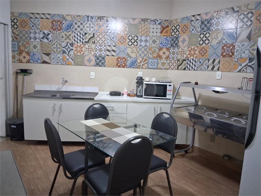 Sala comercial no centro de São Paulo
