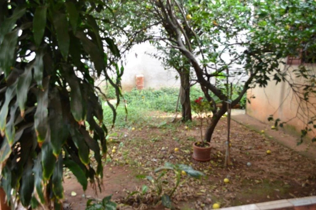 TERRENO PLANO COM ÓTIMA LOCALIZAÇÃO IDEAL PARA CONSTRUTOR