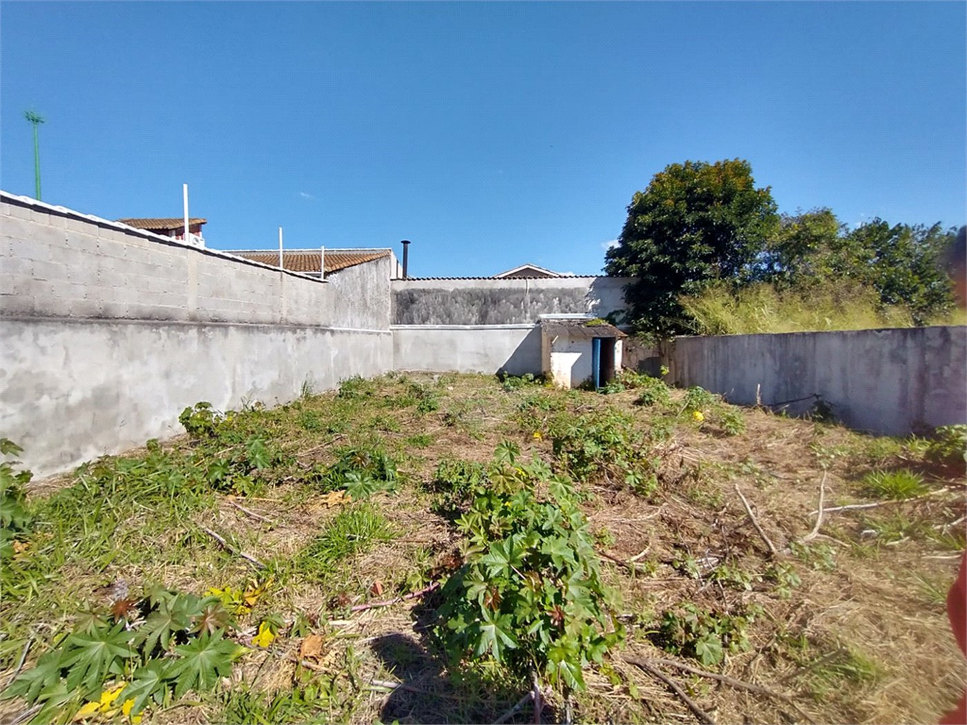 Terreno de 480m² a venda em Atibaia SP