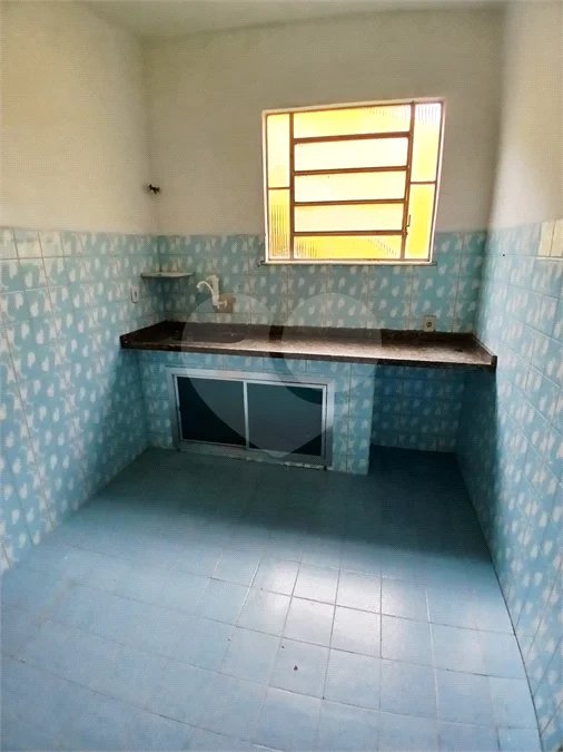 CASA Á VENDA EM SANTÍSSIMO ,ESTRADA DA POSSE ..
