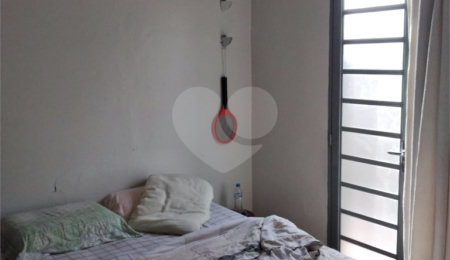 Casa Térrea à venda com 3 quartos em Vila Prado, São Carlos, SP