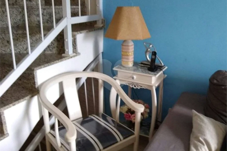 Sobrado à venda com 3 quartos, sendo 1 suíte, em Artur Alvim, São Paulo, SP