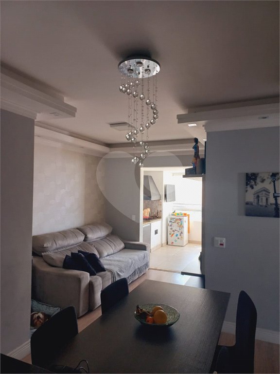 Apartamento Condominio Clube em Pinheiros com 90 m² Útil com 3 dormitórios sendo 1 suíte com 1 Vagas