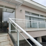 casa térrea na Vila Romana, 07 vagas de garagem, 4 quartos,, sendo 1 suíte amplo quintal.