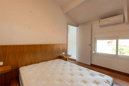 Casa à venda com 6 quartos, sendo 4 suítes,  em Morumbi, São Paulo, SP