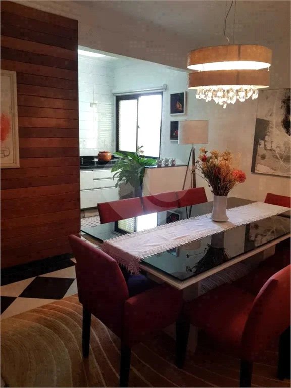 Cobertura com 250m², 3 dormitórios (2 suítes ), 2 vagas de garagem, à venda no bairro Osvaldo Cruz, em São Caetano do Sul