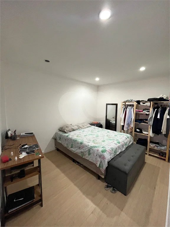 Apartamento à venda com 55m² - Próximo aos metrôs Liberdade e Sé