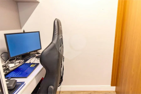 Apartamento à venda na Moóca, 68m², 2 dormitórios, 1 suíte, 1 vaga, ar condicionado, varanda, lazer completo