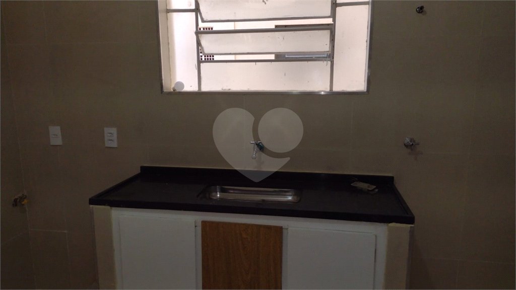 Apartamento no Condomínio Residencial Itaipu
