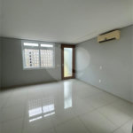 Indaiatuba- Vila Aurora -Condomínio Palm Tree Residence -Venda e Locação - R$ 7.000,00 - condominio - R$ 877,44- IPTU - R$ 211,64 - Pavimento Térreo: Sala de estar, sala de jantar, wc, cozinha, área de serviço, despensa. Pavimento Superior: Suíte com varanda e closet, 02 dormitórios e wc.social