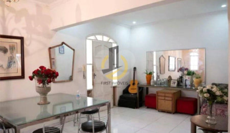 Casa à venda com 3 quartos, sendo 1 suíte,  em Cambuci, São Paulo, SP