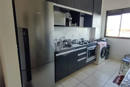 Apartamento com 2 dormitórios.
