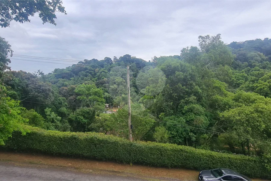 Casa à venda com 3 suítes no condomínio Alpes da Cantareira, Mairiporã - SP