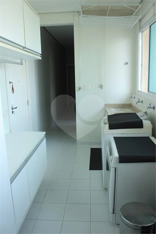 Apartamento na Vila Mariana com 5 dormitórios 04 suítes à venda
