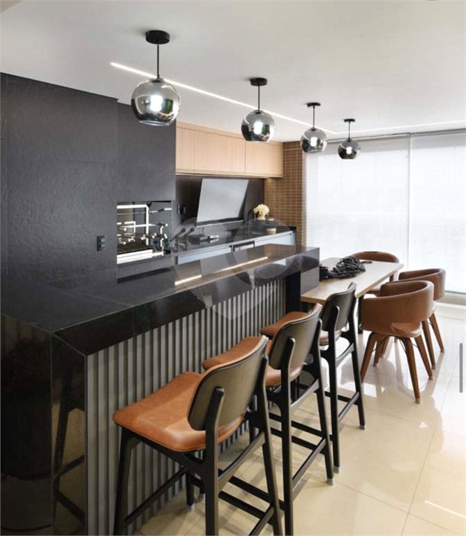 237 m² DE SOFISTICAÇÃO NO IPIRANGA – 4 SUÍTES, VARANDA GOURMET E CONDOMÍNIO CLUBE COMPLETO