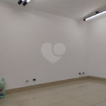 Aluga-se Sala Comercial na Vila Santa Catarina
