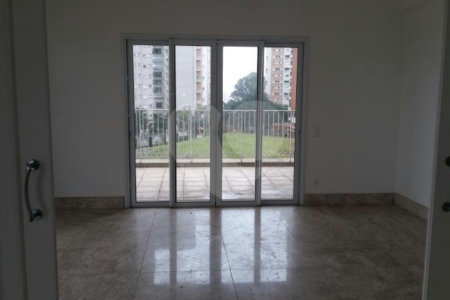 Apartamento à venda com 4 suítes em Panamby, São Paulo, SP