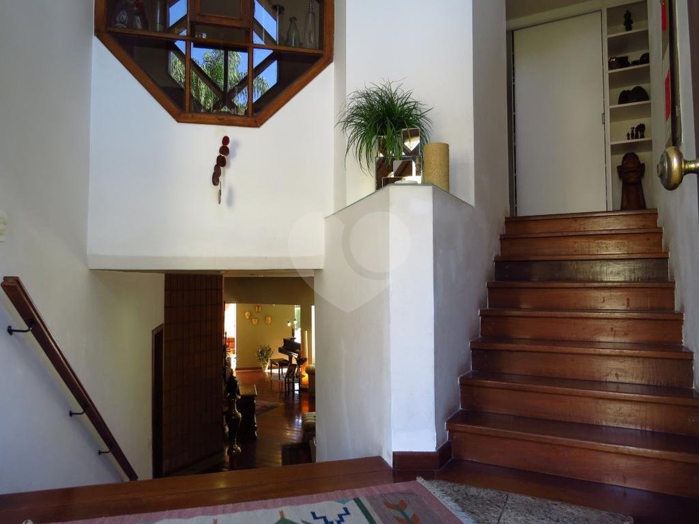 Casa de Vila à venda com 5 quartos, sendo 3 suítes, em Morumbi, São Paulo, SP