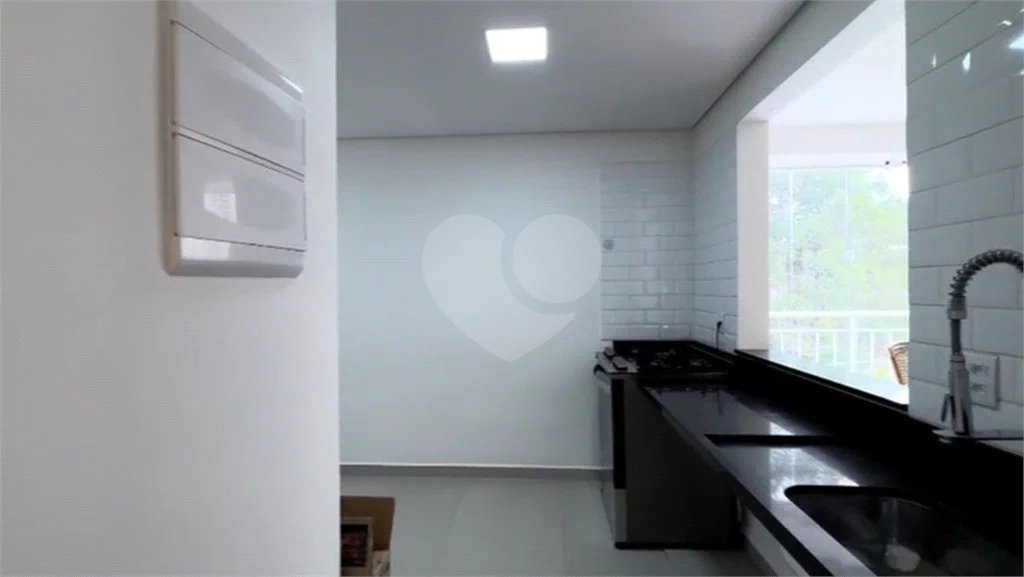 Cobertura Triplex com Mobilia parcial em Itapetinga Atibaia