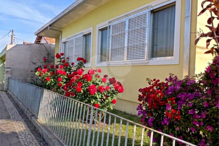 Casa Térrea Charmosa e Espaçosa na Vila Prado: Conforto, Praticidade e Próxima ao Centro!