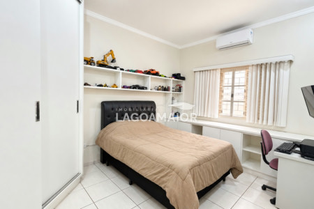 Casa à venda com 4 quartos, sendo 4 suítes, em Jardim Alvorada, Três Lagoas - MS