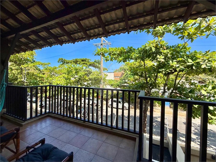 Apartamento Duplex bem localizado com 3 Quartos à venda, 120m² - Enseada, Guarujá - SP