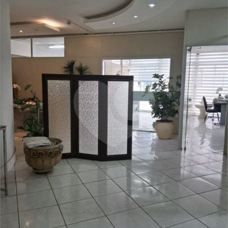 Sala comercial no centro de São Paulo