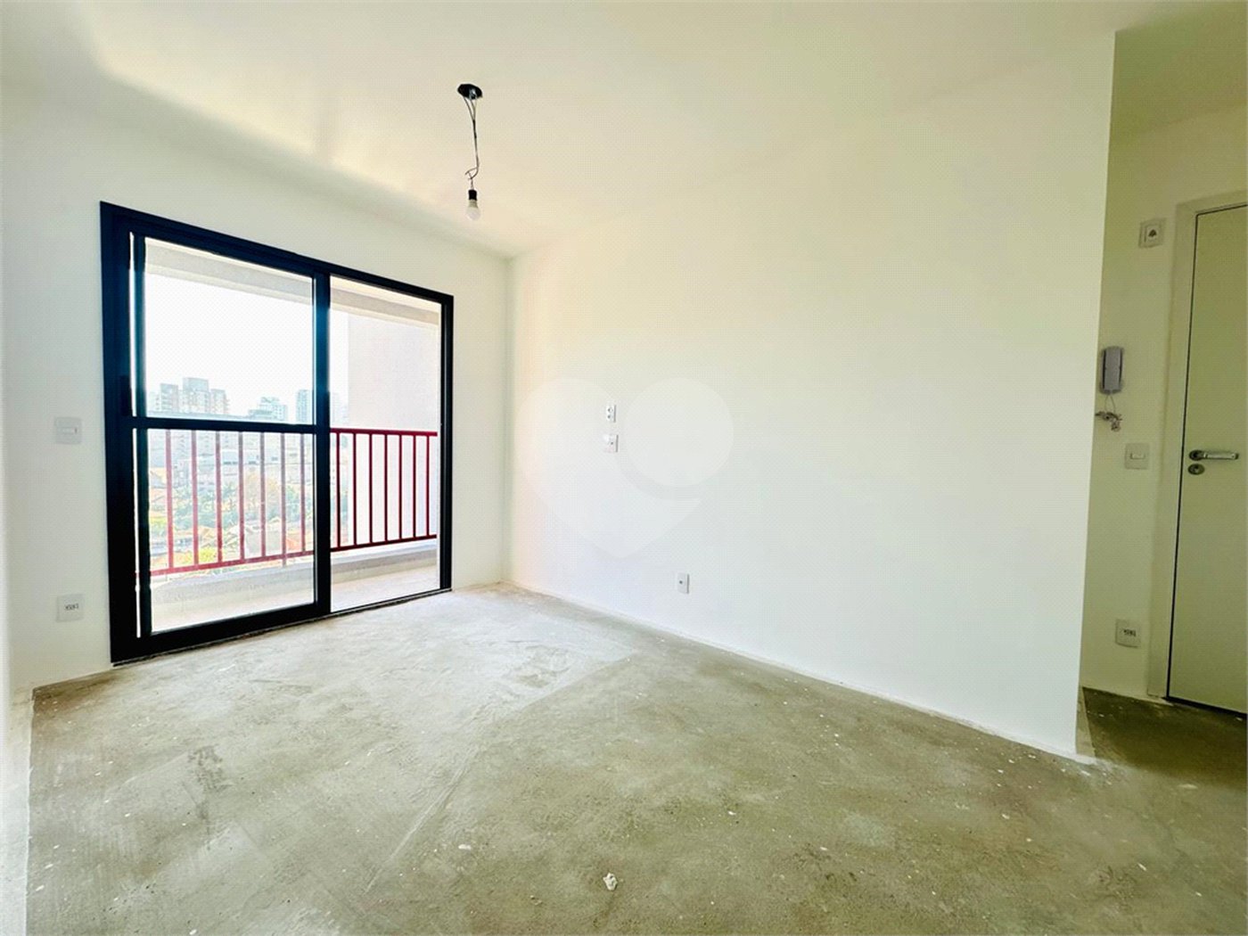 Apartamento novo na Vila Mariana com varanda