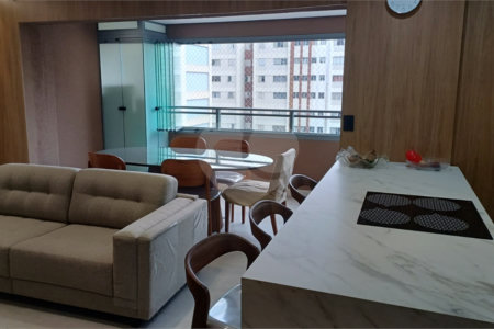 Apartamento a venda na Saúde 2 dormitórios com 2 vagas de garagem demarcadas. Aceita e estuda Permuta.