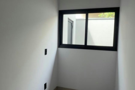 Casa à venda com 3 quartos no condomínio Villa de León, Três Lagoas - MS
