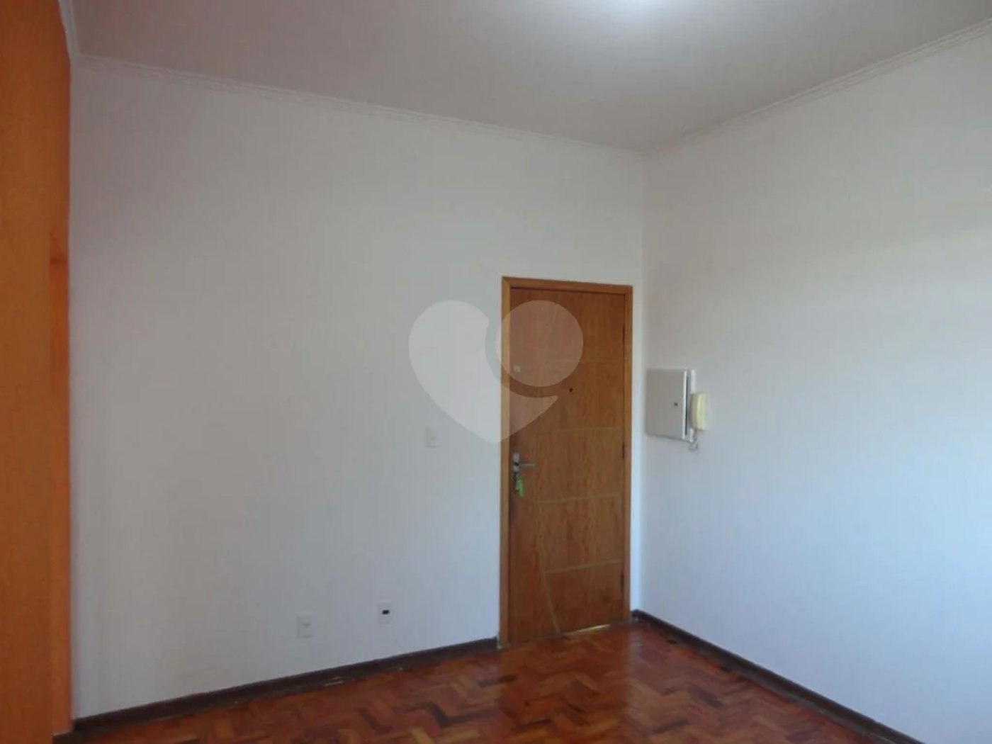Apartamento à venda na região de Pari