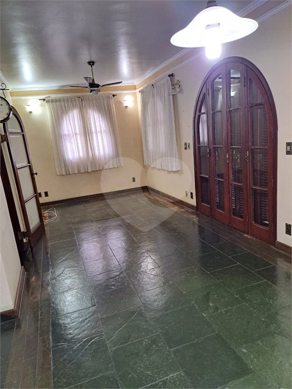 Casa térrea no Centro