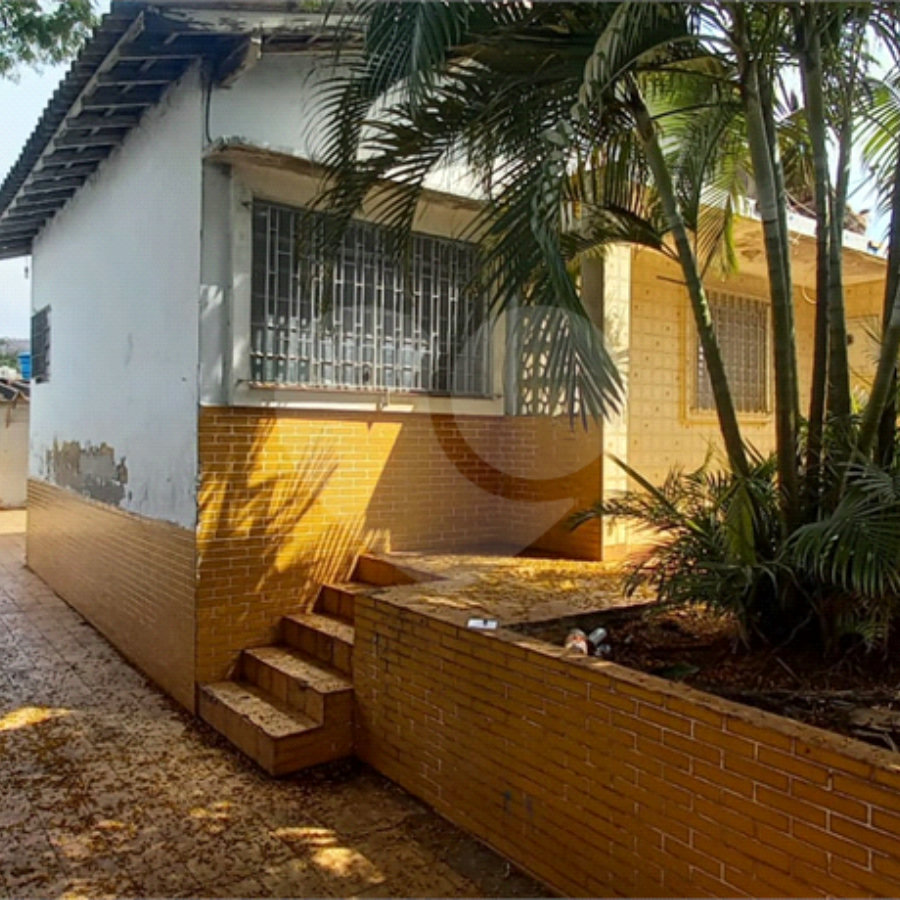 Casa térrea no Campo limpo em terreno de 380m²