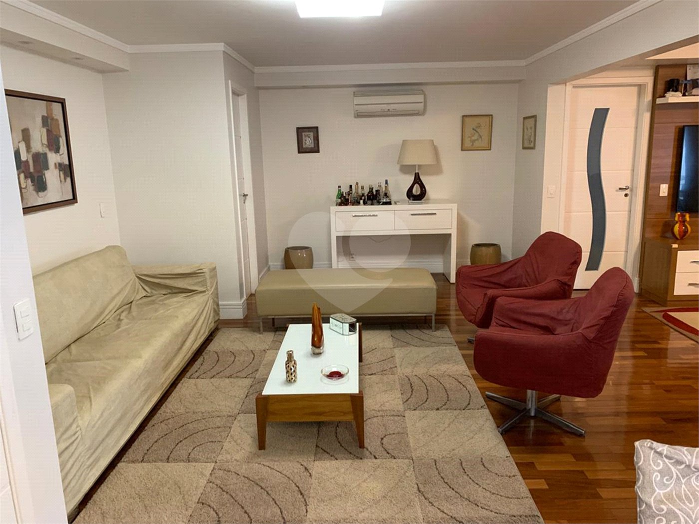Apartamento à venda na Chácara Santo Antônio, 4 quartos