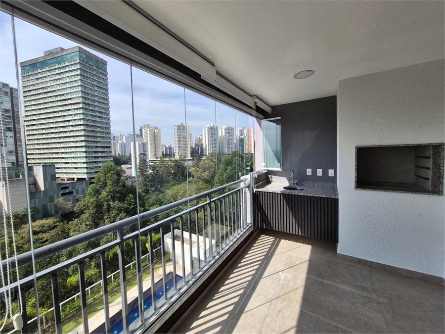Apartamento à venda com 4 quartos, sendo 2 suítes, em Jardim Vazani, São Paulo - SP