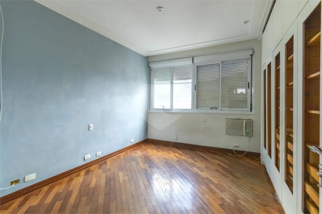 Apartamento á venda - Liberdade