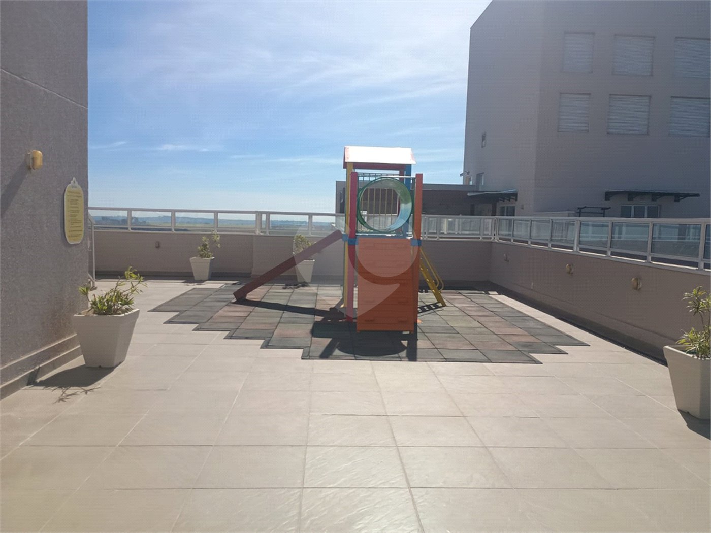 Apartamento Completo, Mobiliado e Pronto para Morar!