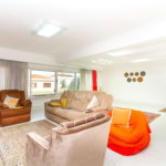 Casa Sobrado à venda com 342 m², 3 dormitórios, sendo 2 suítes, 4 vagas na Vila Mariana - São Paulo.