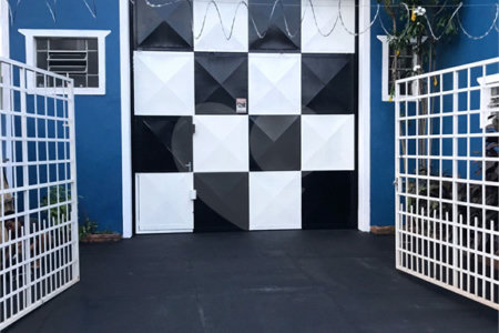 Galpão Comercial na Vila Luftalla.