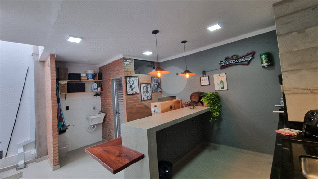 Casa no Condomínio Flamboyant II a venda .