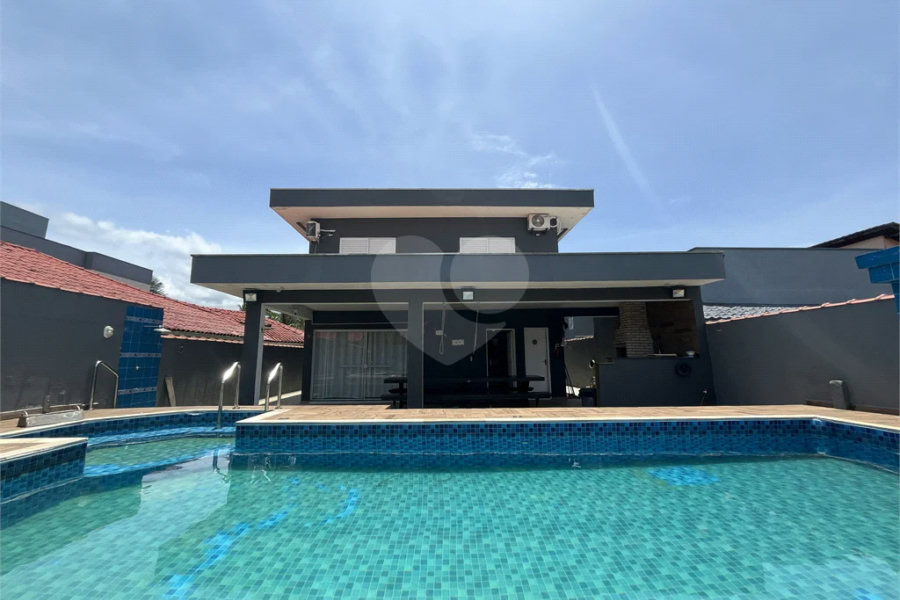 Casa à venda com 4 quartos, sendo 1 suíte, em Morada da Praia, Bertioga, SP